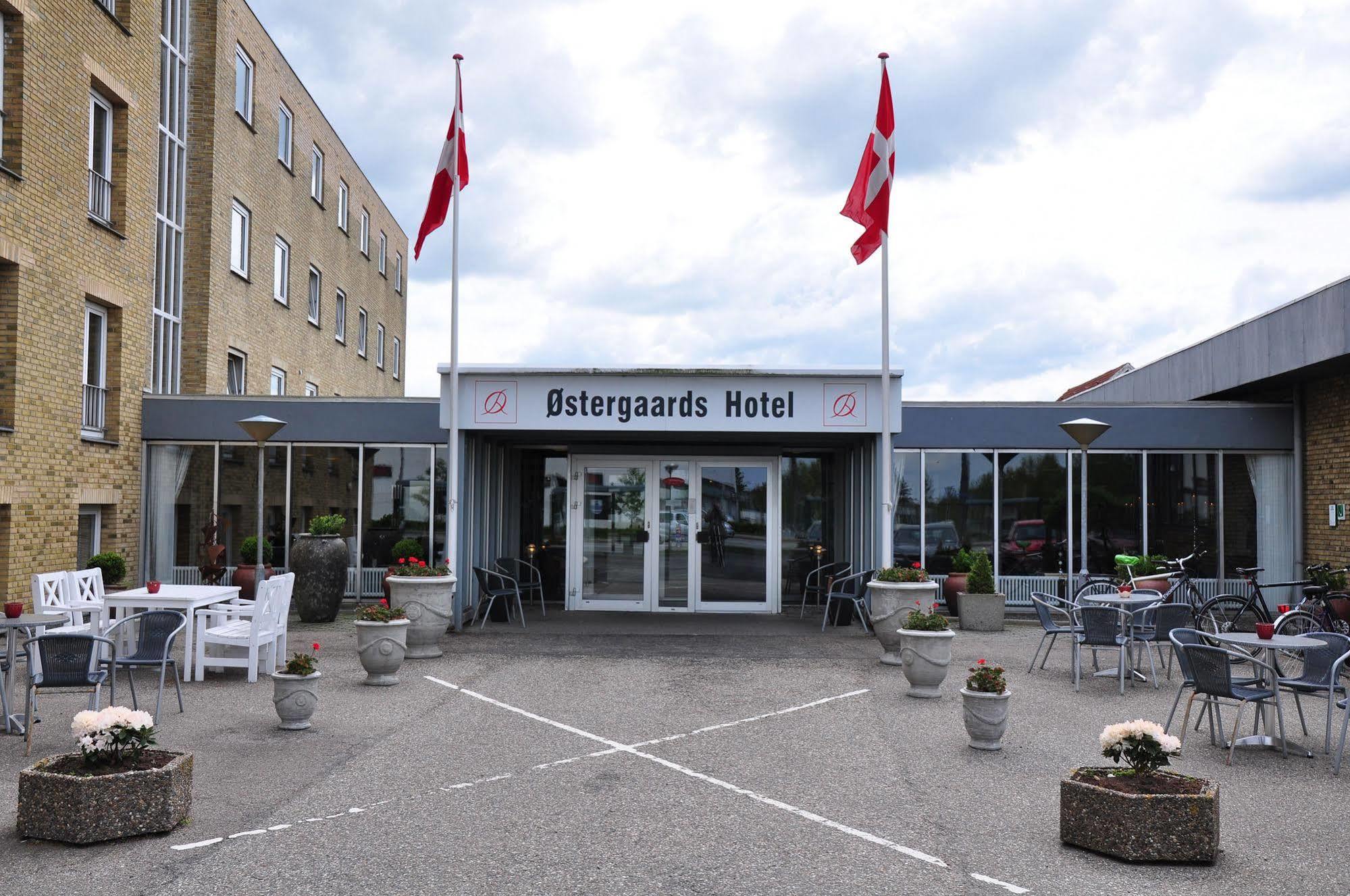 Ostergaards Hotel Herning Bagian luar foto